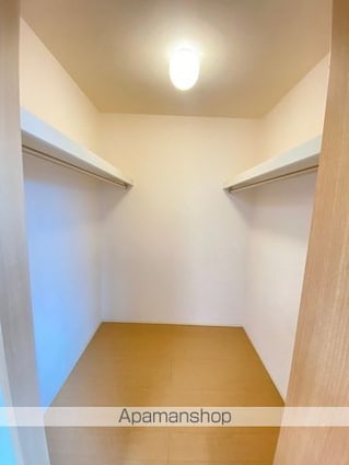 和歌山県和歌山市東高松２丁目[3LDK/88.48m2]の収納