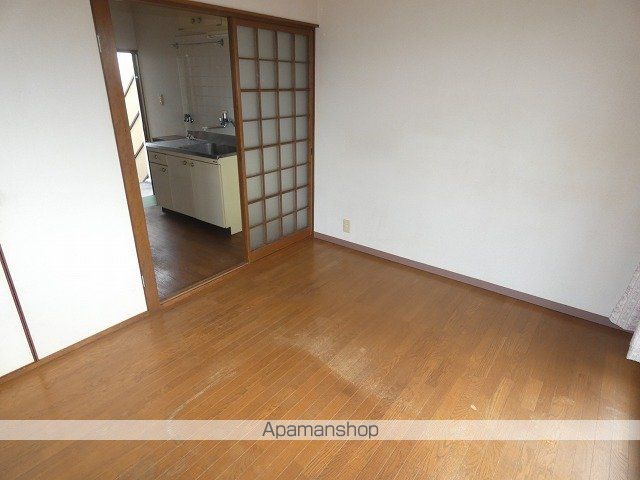 シティハイツ村上の内装写真