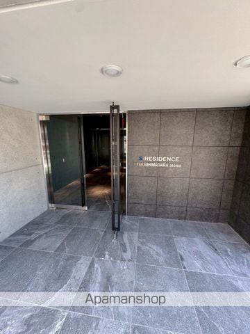 S−RESIDENCE高島平ASOLEAの玄関写真
