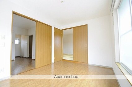 埼玉県八潮市大字垳[2K/39m2]のリビング・居間