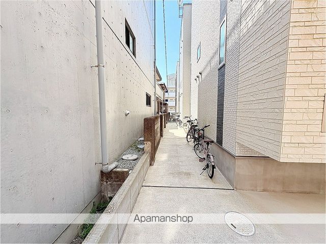 ゴールデンサンシャインの玄関写真