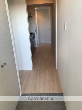 東京都世田谷区北沢２丁目[2LDK/57.72m2]の玄関