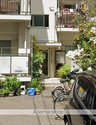 マンションシバタの玄関写真