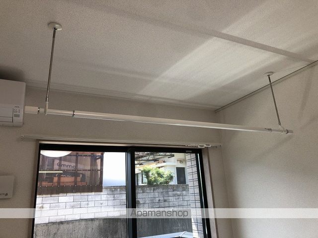 villa KAKIHI 宮ノ上Bの内装写真