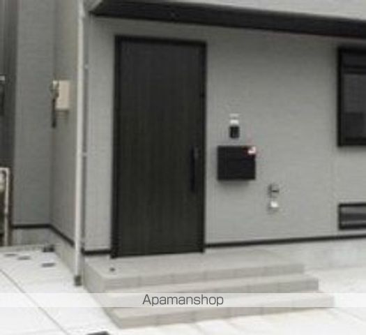 東武鉄道野田線 梅郷駅 徒歩13分 2階建 新築の玄関写真