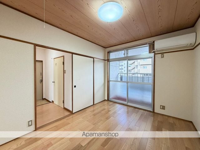 前川マンションの内装写真
