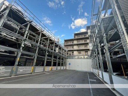 プレミスト千葉公園[3LDK/66.16m2]の駐車場