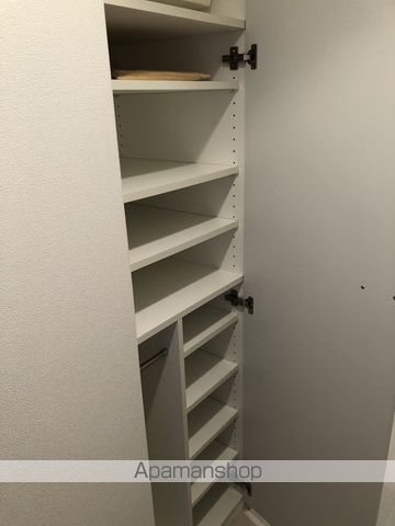 エレンシアKの内装写真