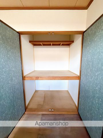コーポ岡庭A棟の内装写真