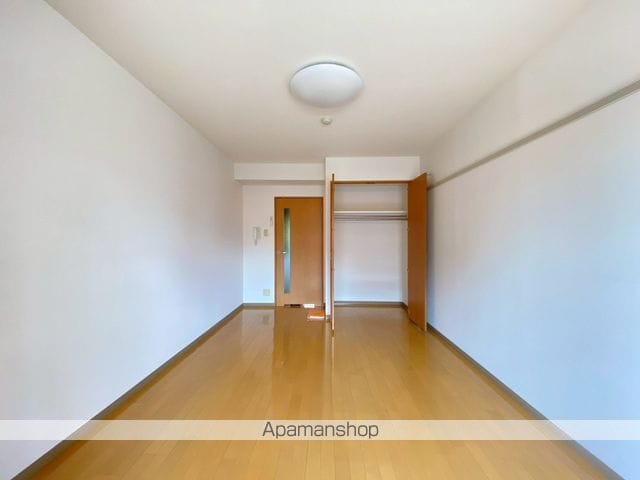 グレイスハイツ東中通の内装写真