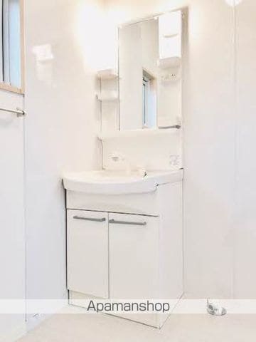 パインデューB棟の内装写真