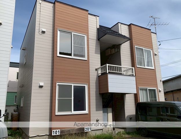 イーストアベニュー2の外観写真