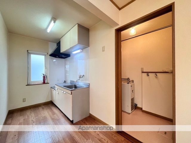 ハイツ長倉1号館の内装写真