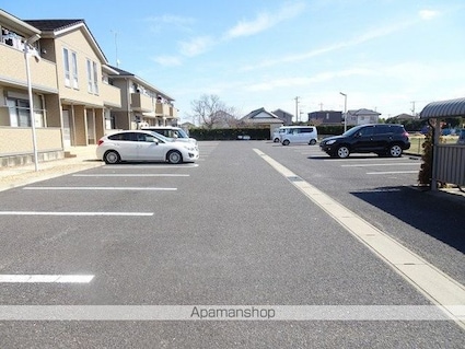 未来　Ｂ[3LDK/70.66m2]の駐車場