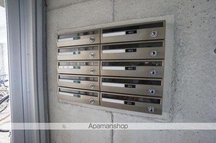 メルシーコート湊町[1K/30.4m2]のエントランス1