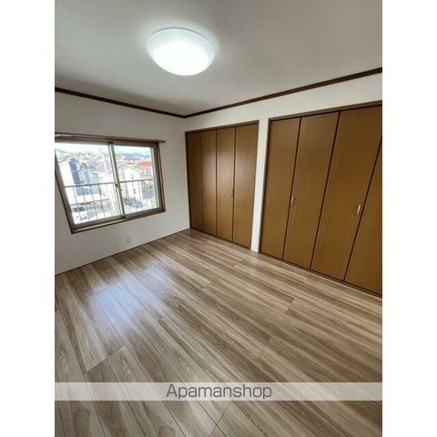 陰山建設マンションの内装写真