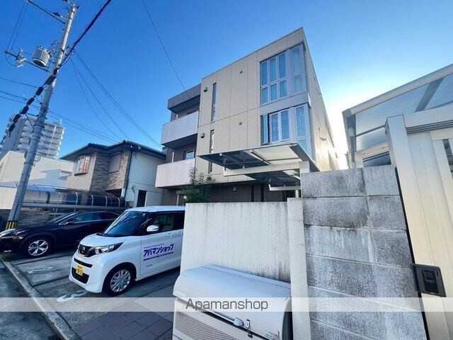 テラス新中通[2LDK/56.5m2]の外観2