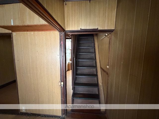 東海道・山陽新幹線 新尾道駅 徒歩21分 2階建 築67年の内装写真