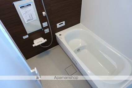 インダストリアル７Ａ[1R/91.9m2]のバス