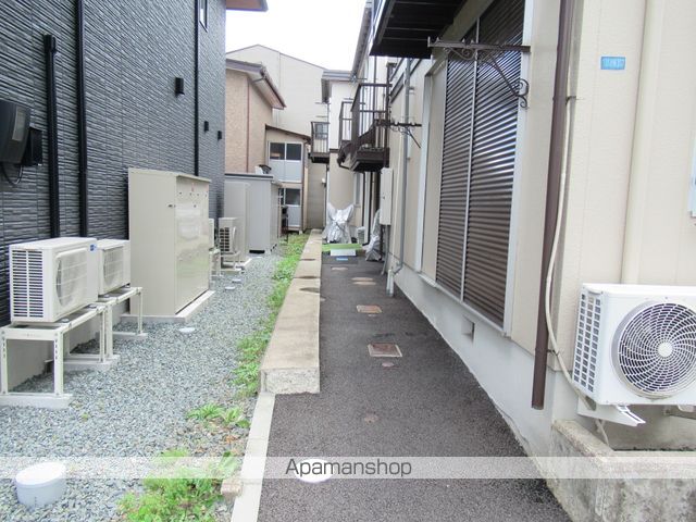 ペアハウス松尾の玄関写真