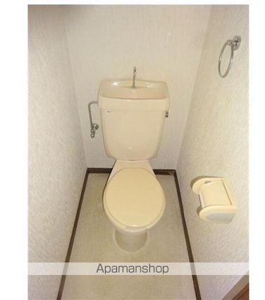 ロイヤル杉本Ａ[1K/18m2]のトイレ