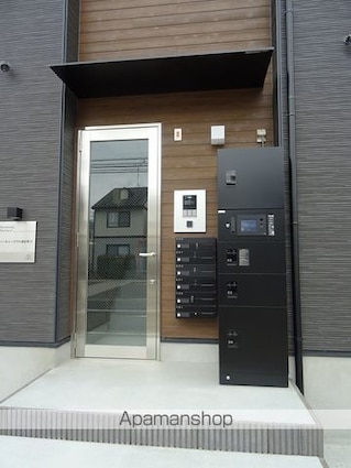 ハーモニーテラス福住町Ⅳ[1LDK/30.07m2]のエントランス