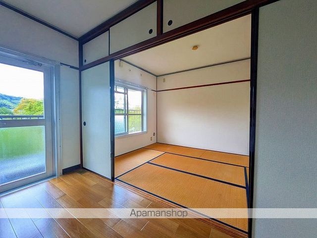 松富団地4号棟の内装写真