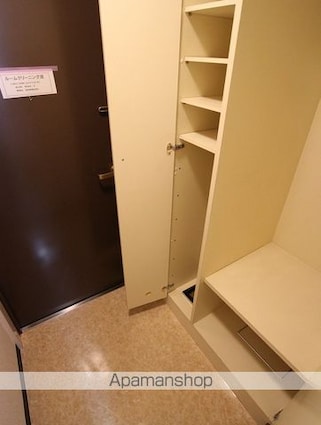 メゾン大塚[1R/28.62m2]の収納