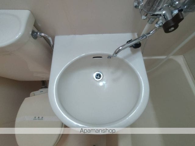 ハイツ蛍池A棟の内装写真