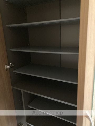 フロントコートの内装写真