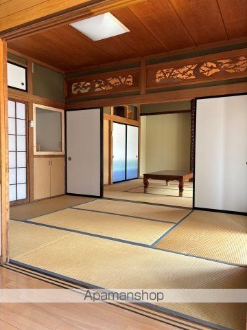 住吉2丁目住宅の内装写真