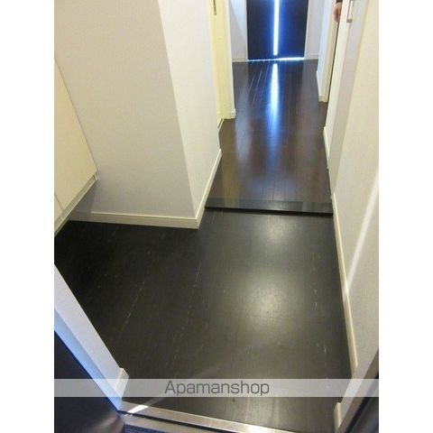 ラクレイス西新レジデンシャルタワーの内装写真