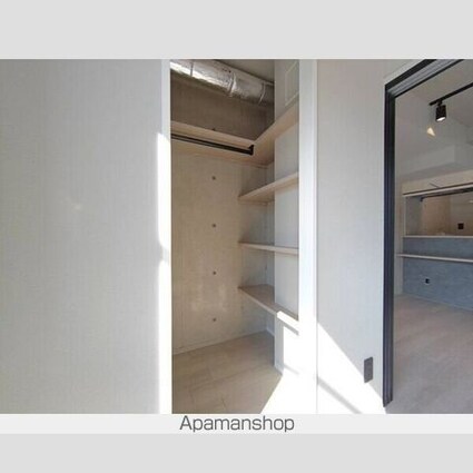 Ａｍｉｒｌ　Ｐｒｅｍｉｅｒ　Ｈｅｉａｎ－ｄｏｒｉ[1LDK/34.12m2]の収納