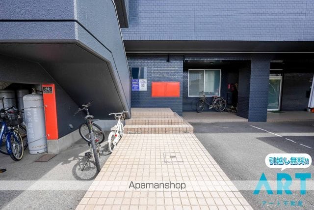 EARTH IZUMIの玄関写真