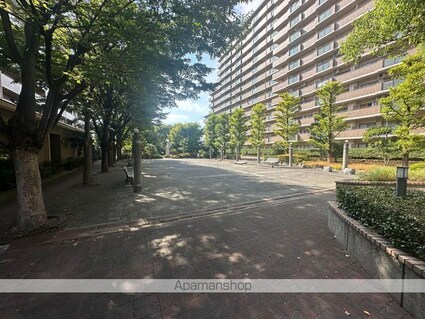 愛知県岩倉市新柳町１丁目[3LDK/73.73m2]の共用部3