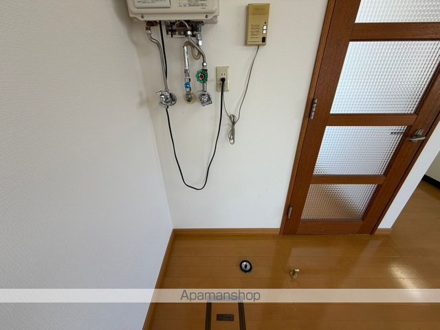 ルーベデンス川原壱号館の内装写真