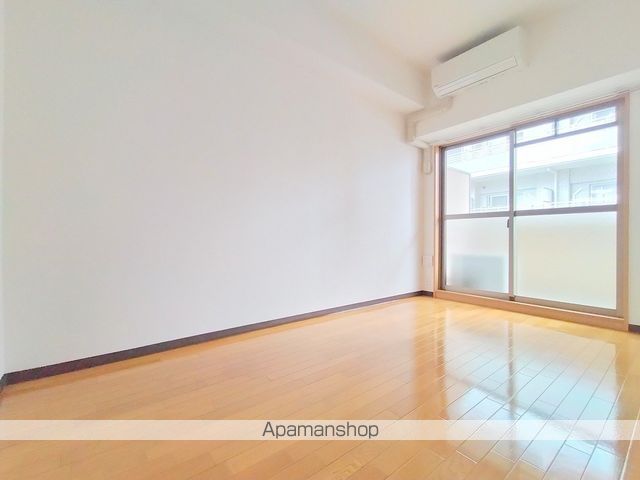 APEX UCHIH0NMACHIの内装写真