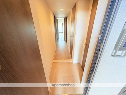 レジディア仙台北四番丁プレイス[2LDK/53.91m2]の玄関