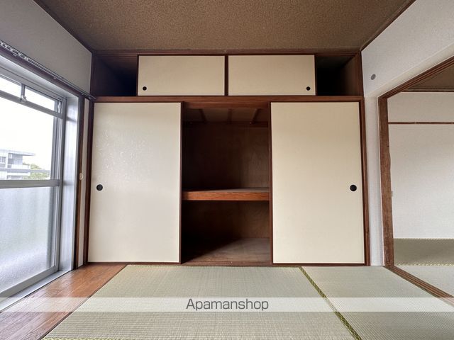 日の里サンハイツ 68の内装写真