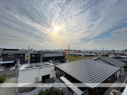 Ｎｕｏｖｅ　ｃｏｎｎｅｓｓｉｏｎｉ[2LDK/50.84m2]の眺望