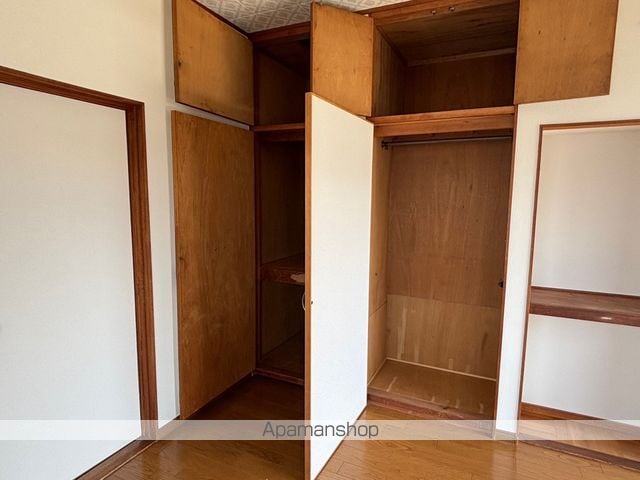 羽山一丁目戸建の内装写真