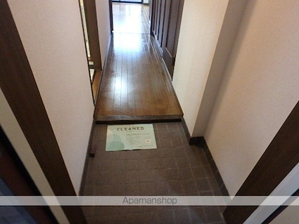 クレッセント中目黒[1DK/32.26m2]の玄関