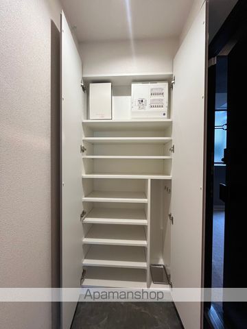 LIVECASA文京千石PREMIERの内装写真