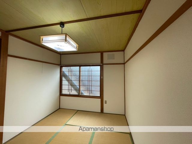 ガーデン緑ヶ岡の内装写真