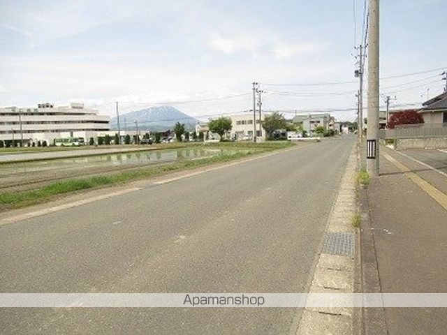 グレースフィールド Bの周辺写真
