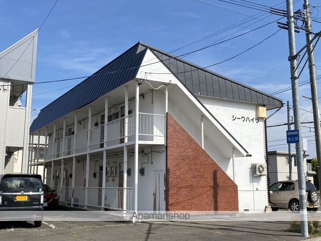 シークハイツの外観写真