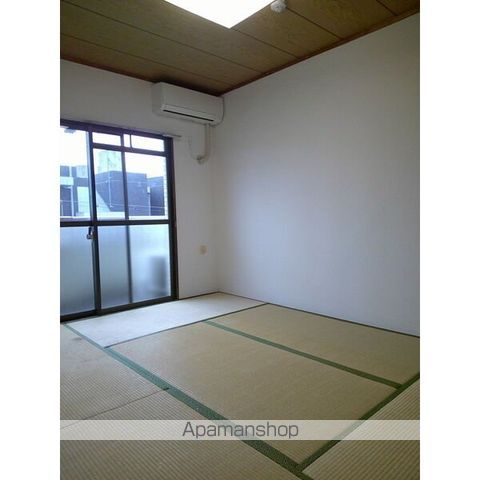第二有第マンションの内装写真