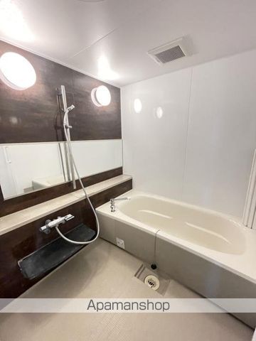 OKINIOSAKATEMMASUNNYAPARTMENTの内装写真
