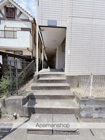 東亜ハーモニー蘇我の玄関写真