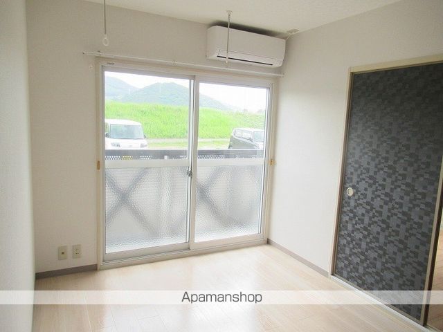 フレグランス菜恵 Aの内装写真